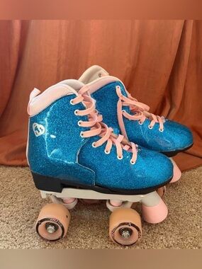 Circle Society Blue Women’s Roller Skates Bling Bubble Gum Pink Size 3-7